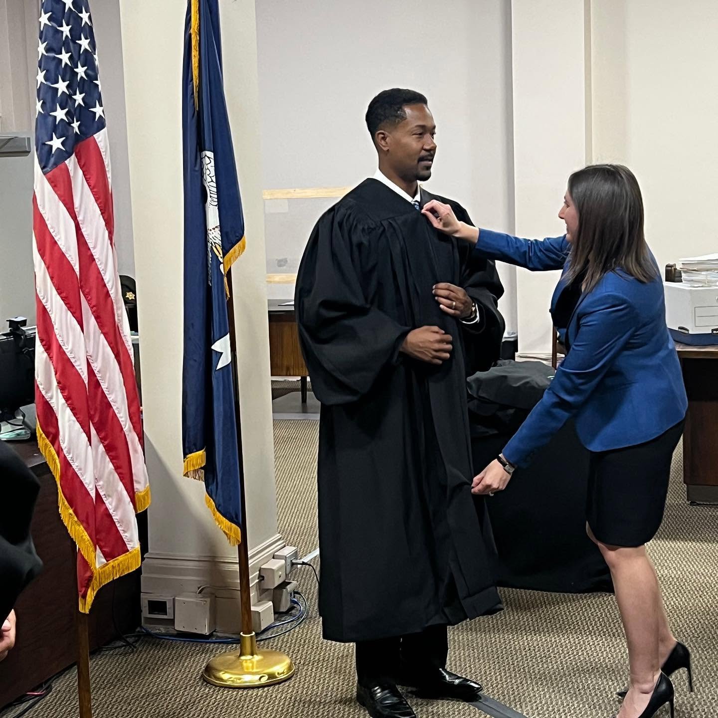 Judge Roché sworn in